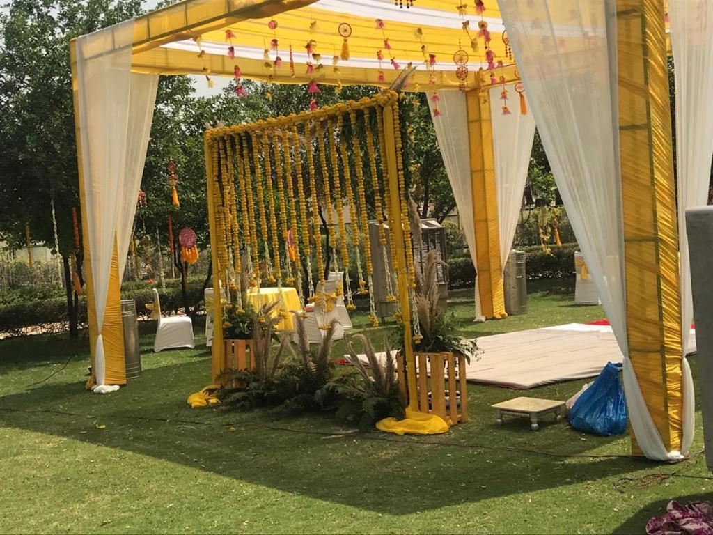 Haritma Resort Delhi  Exterior foto